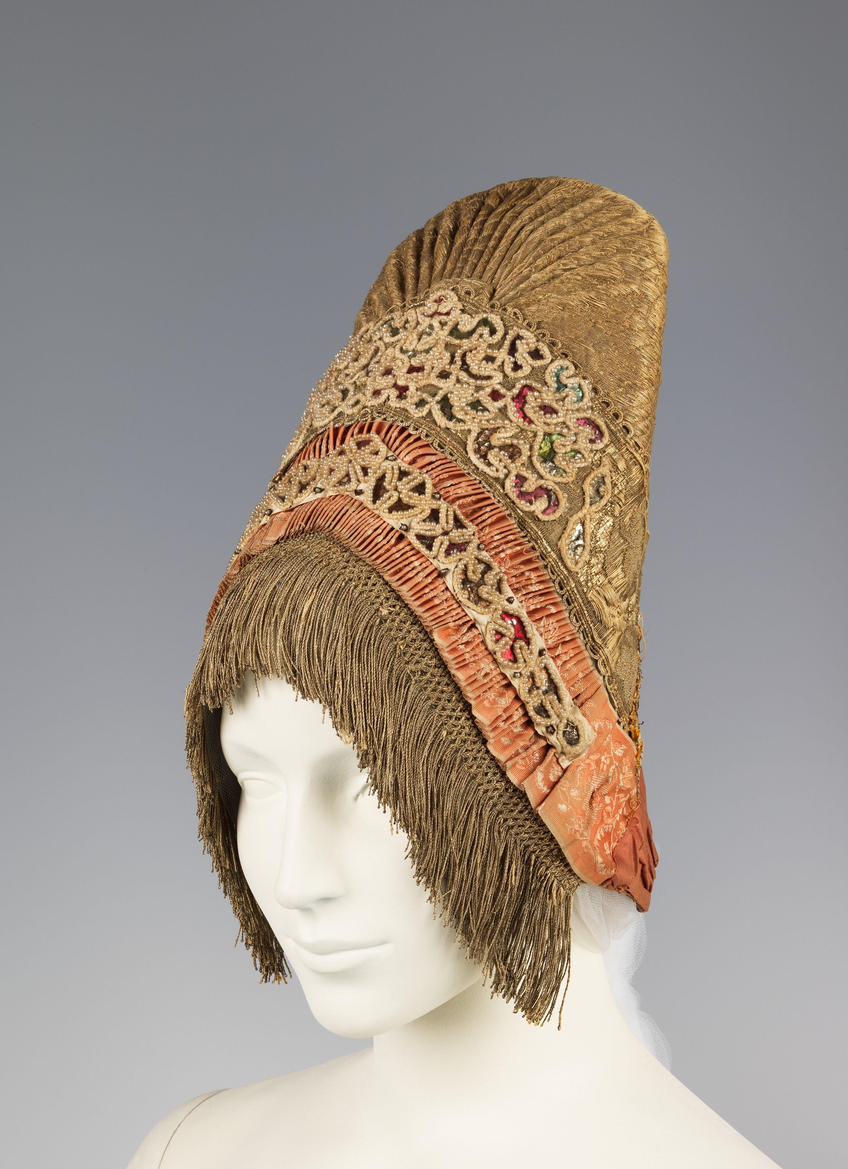 A Russian kokoshnik headdress from the fourth quarter of the 18th century